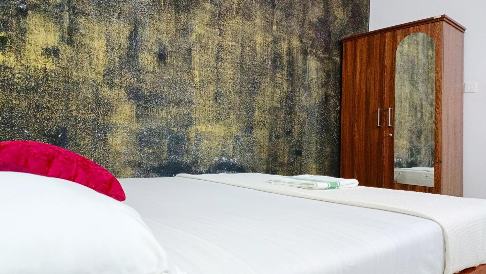 Alma Homestay マラリクラム エクステリア 写真