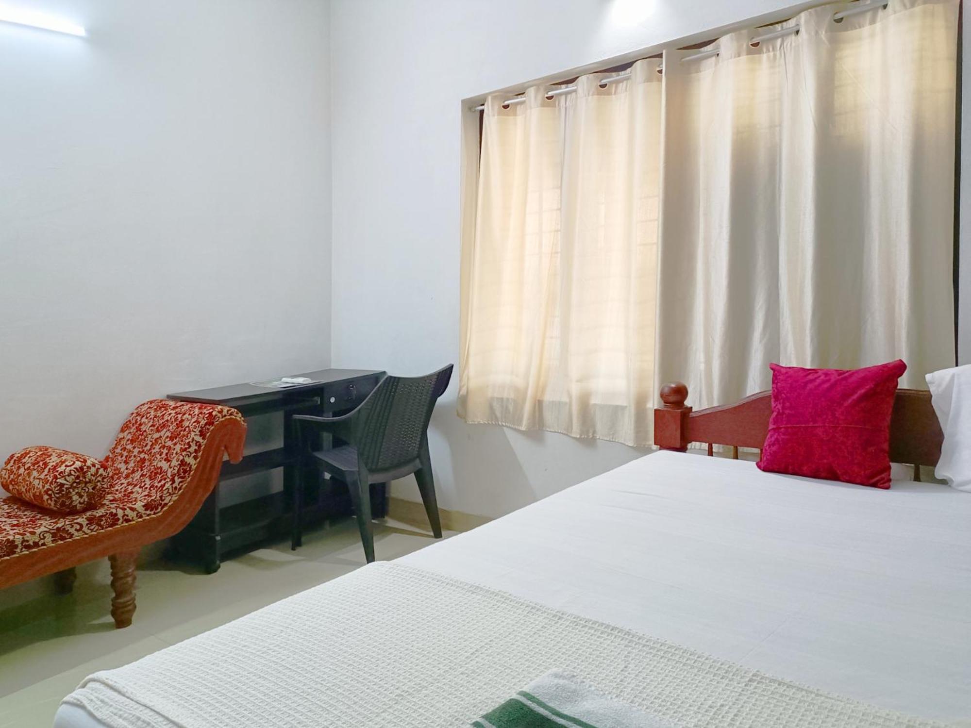 Alma Homestay マラリクラム エクステリア 写真