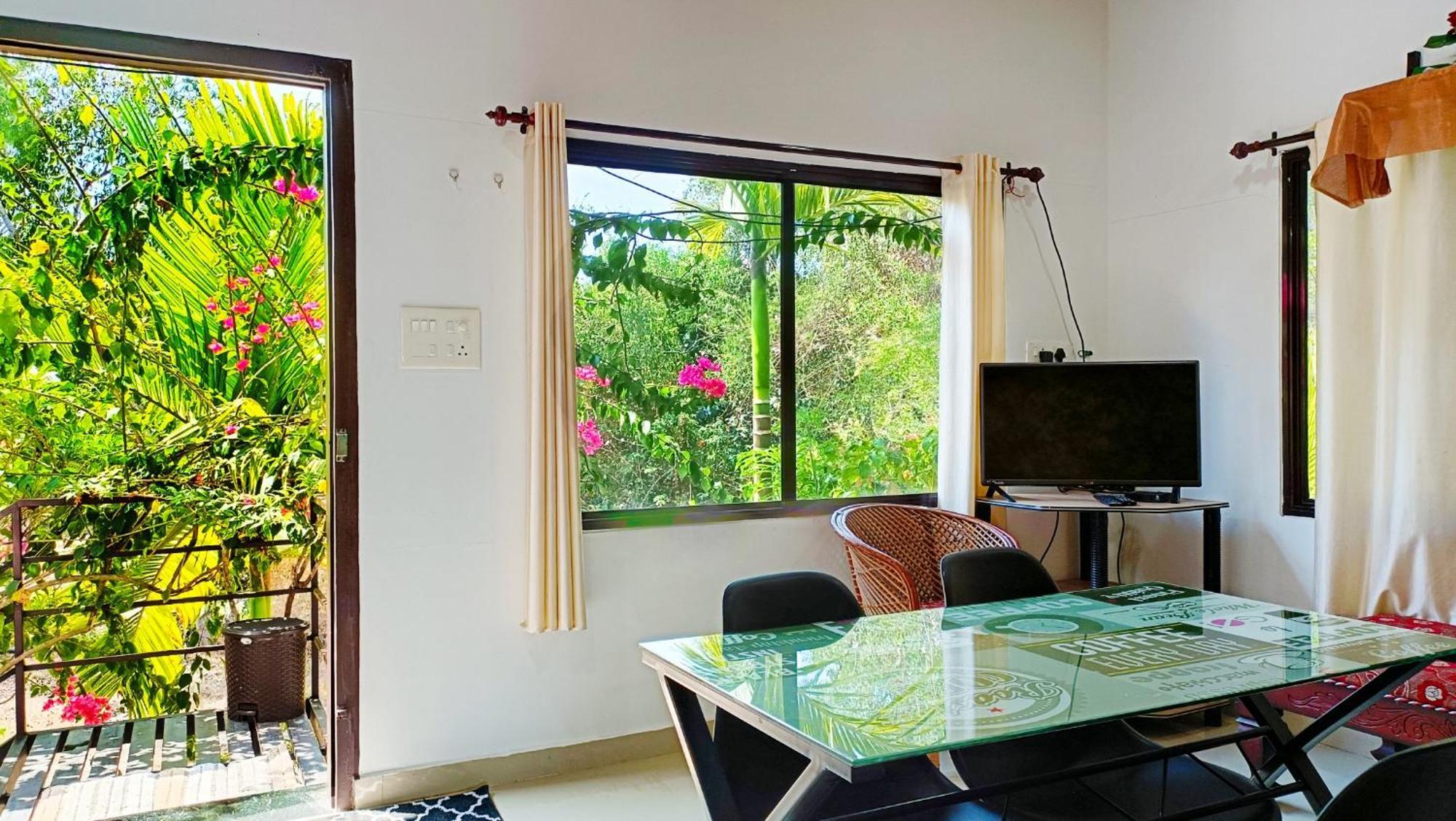 Alma Homestay マラリクラム エクステリア 写真