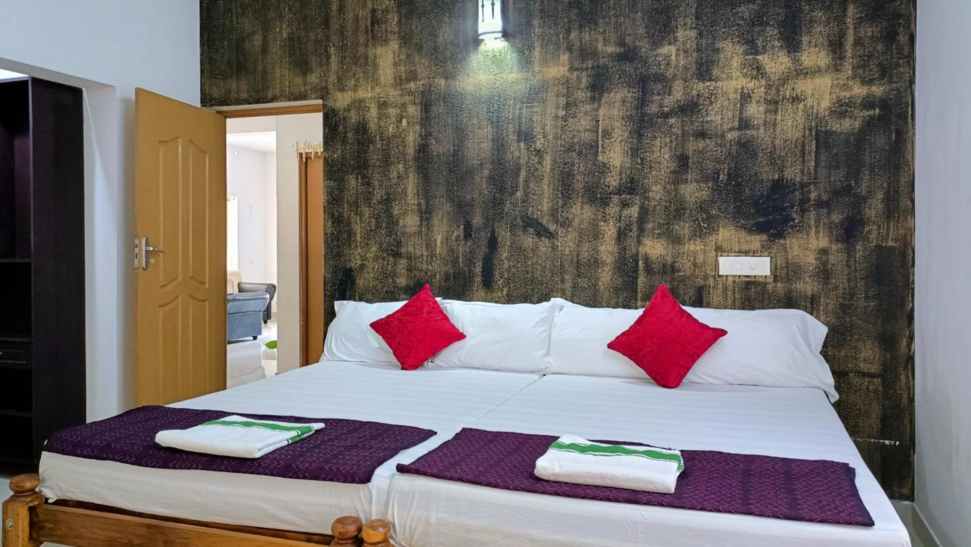 Alma Homestay マラリクラム エクステリア 写真