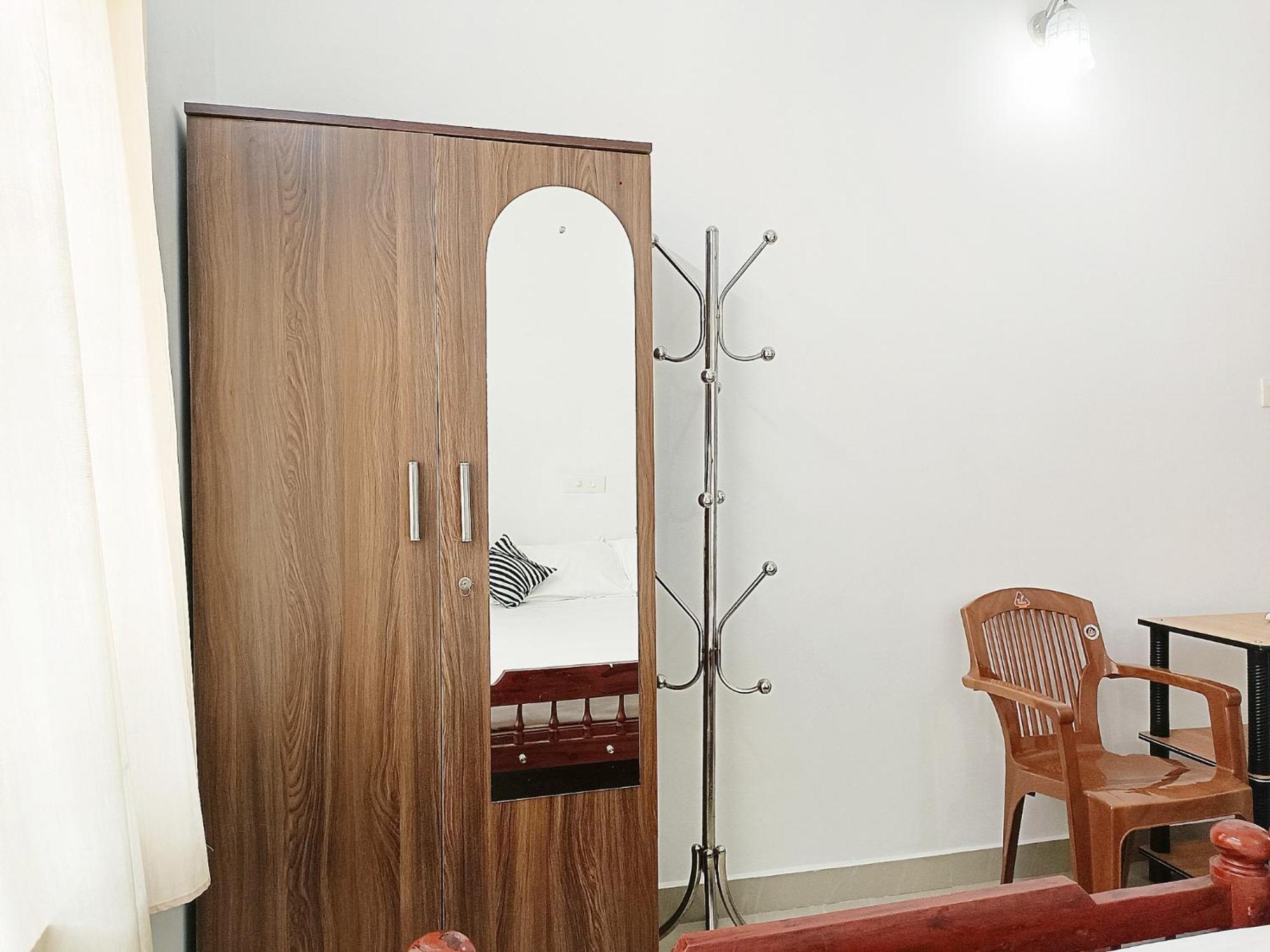 Alma Homestay マラリクラム エクステリア 写真